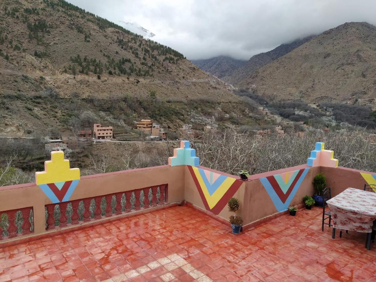 Casa de hóspedes Atlas Views Imlil (Atlas Mountains)